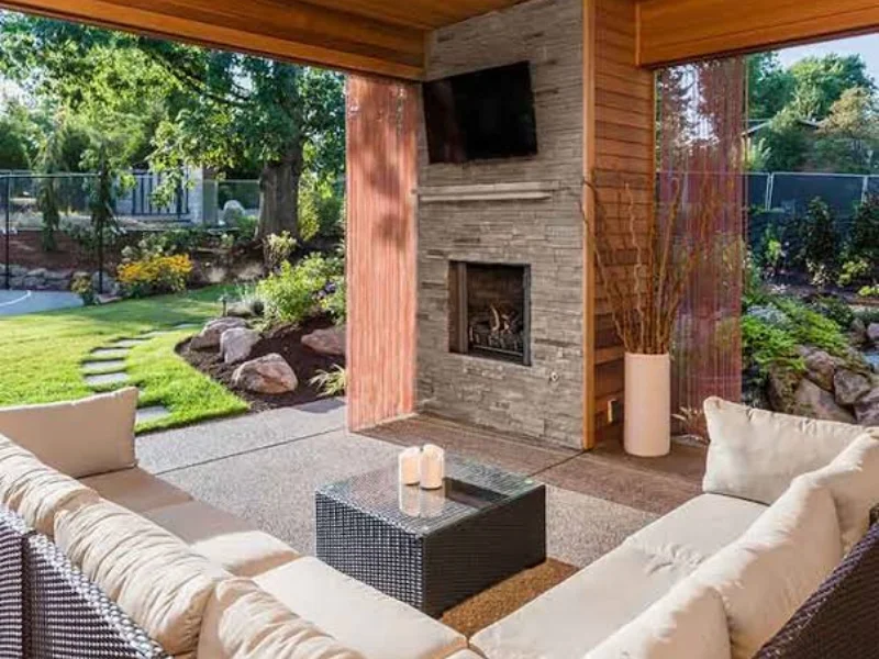 Comfortable Outdoor Living Spaces